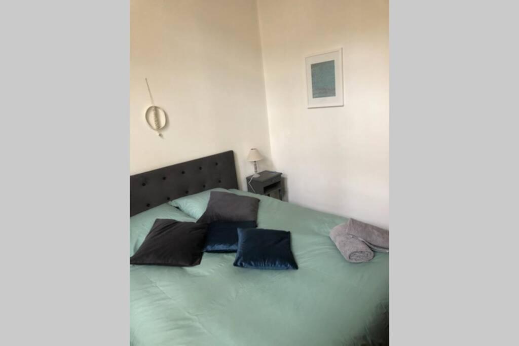 Uzes A Pied, Appartement Dans Cadre D'Exception Екстер'єр фото
