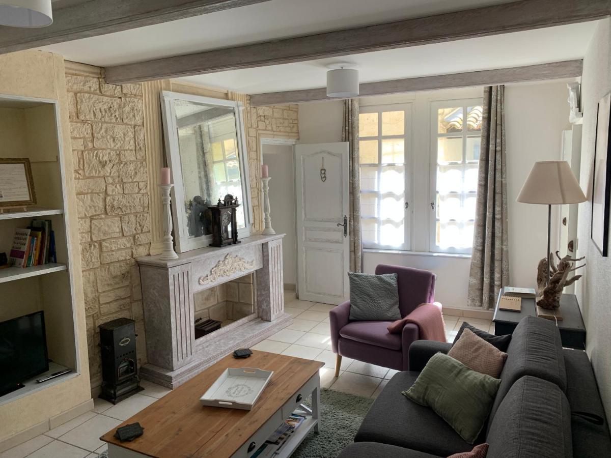 Uzes A Pied, Appartement Dans Cadre D'Exception Екстер'єр фото