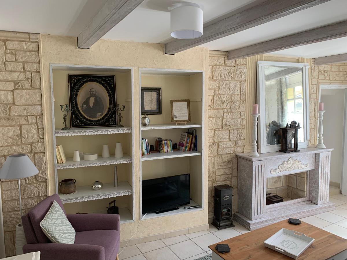 Uzes A Pied, Appartement Dans Cadre D'Exception Екстер'єр фото
