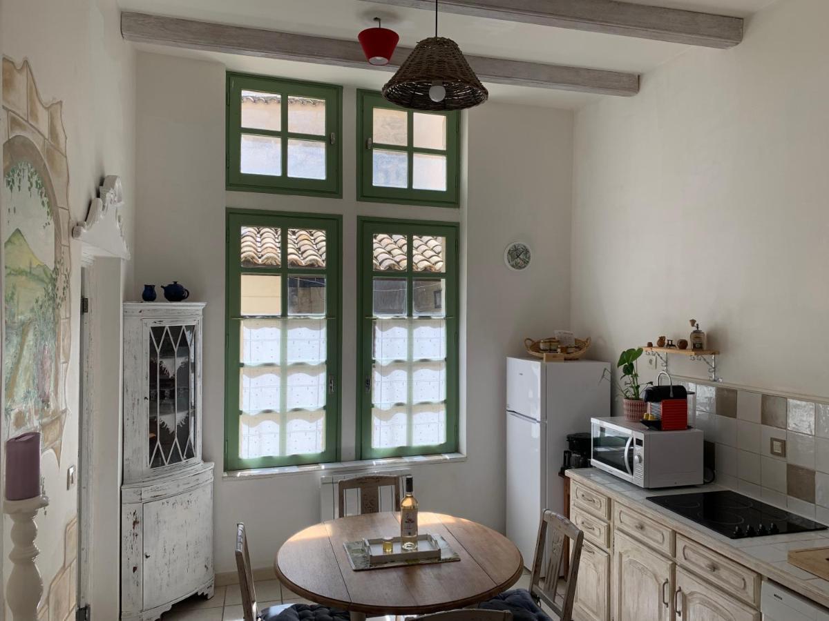 Uzes A Pied, Appartement Dans Cadre D'Exception Екстер'єр фото