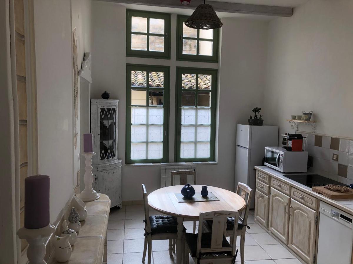 Uzes A Pied, Appartement Dans Cadre D'Exception Екстер'єр фото